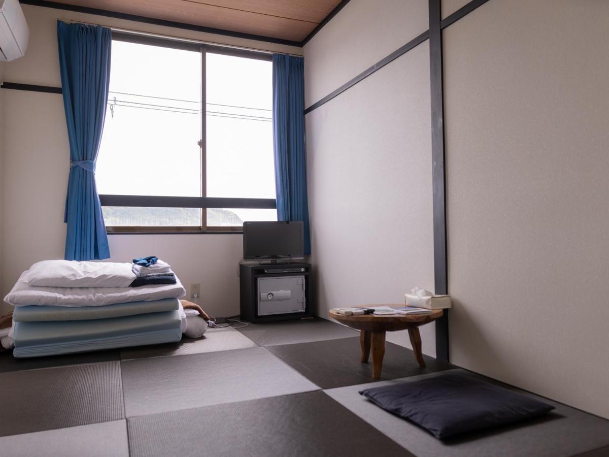 Wakatake Hotel Katsuura  Exterior photo